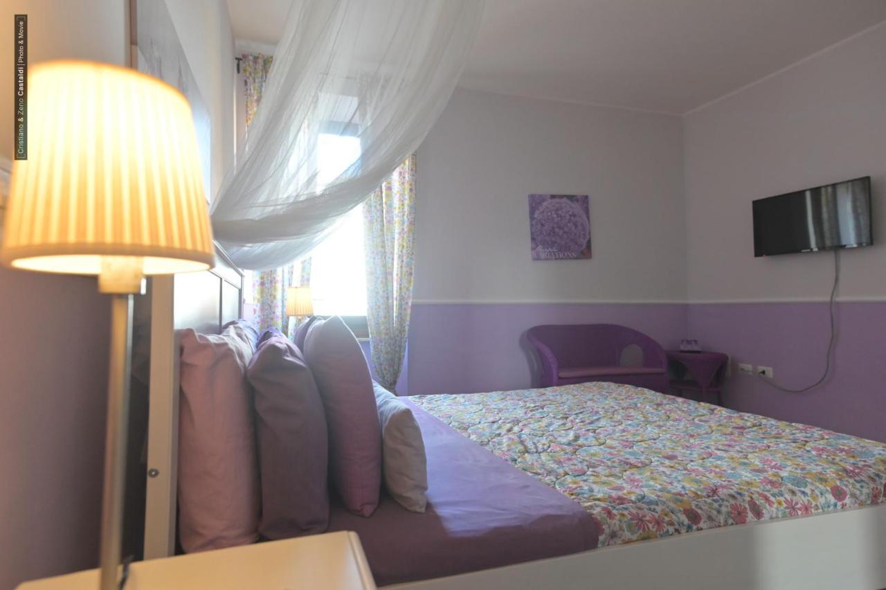B&B Dimora Paolina Baschi Exterior photo