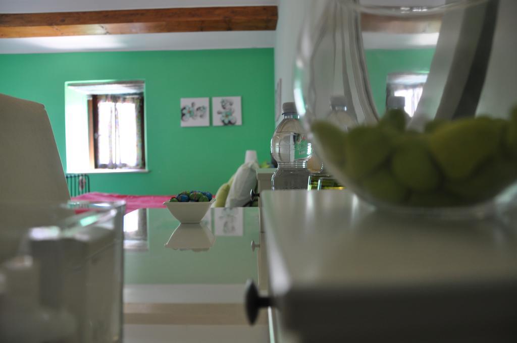 B&B Dimora Paolina Baschi Exterior photo